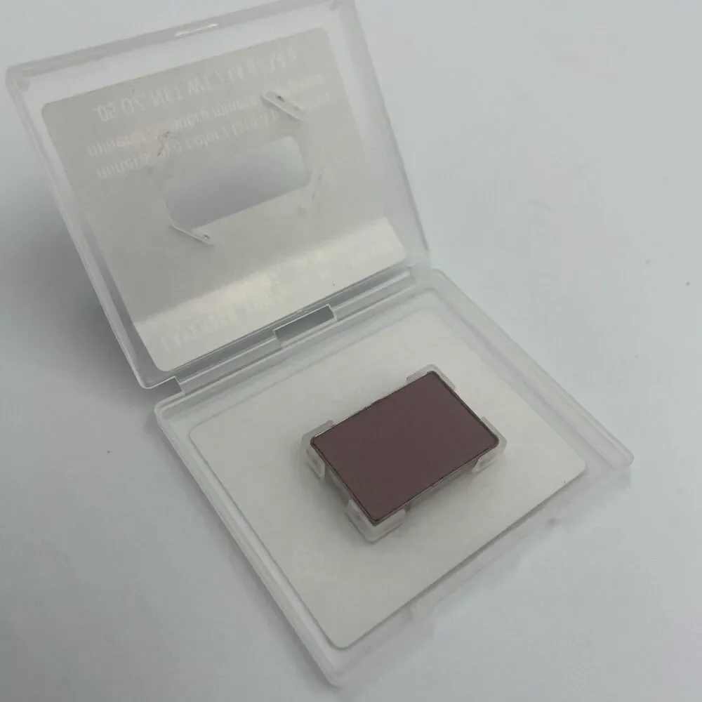 MARY KAY Mineral Eye Color - LAVENDER FOG - 030107 4X09 / .05 oz / 1.4 g - NEW